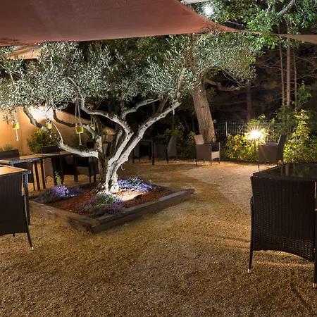 Le Jardin De Celina-2